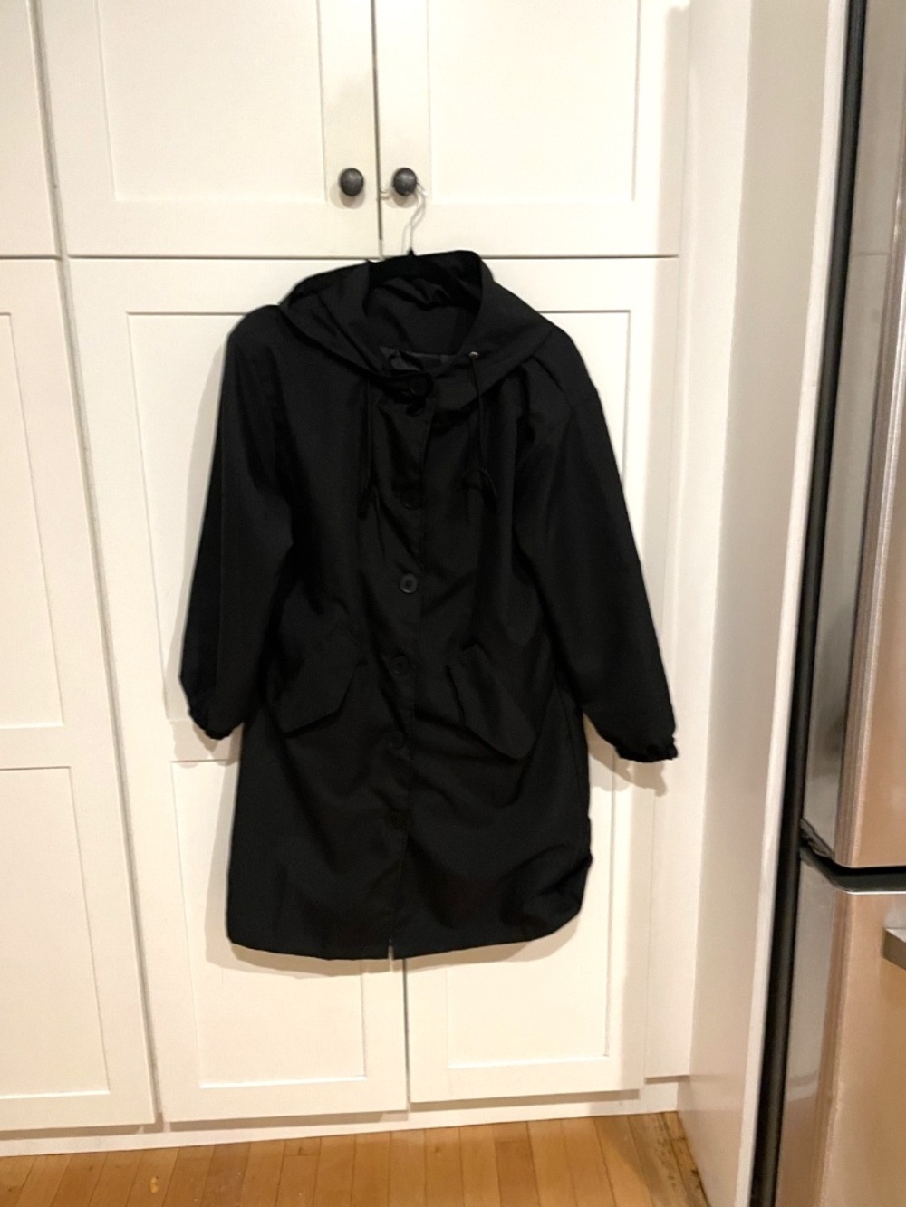 Women's Black Raincoat Size Medium - Picture 4 of 7